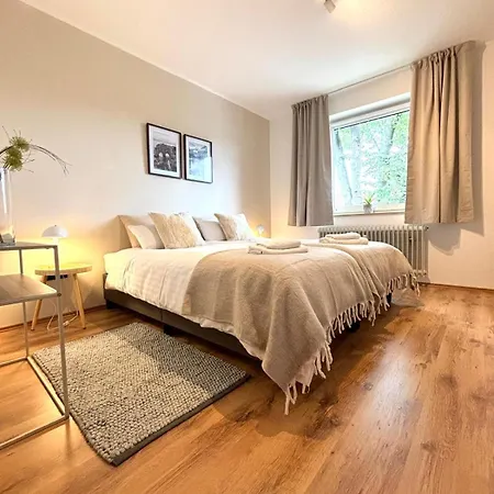 Апартаменты 6 Pers, Wlan, Netflix, Naehe Mercedes Benz *