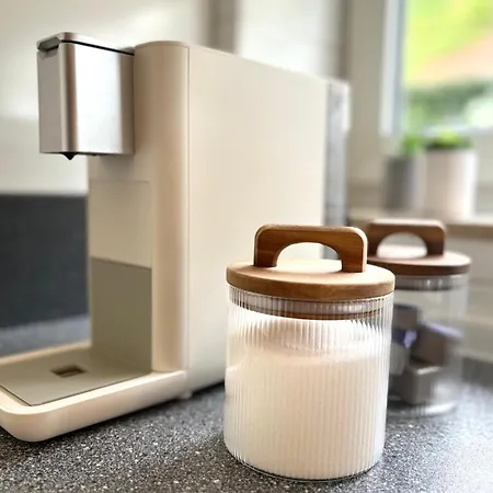 Апартаменты 6 Pers, Wlan, Netflix, Naehe Mercedes Benz