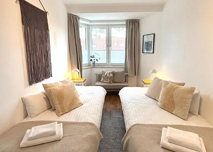 6 Pers, Wlan, Netflix, Naehe Mercedes Benz